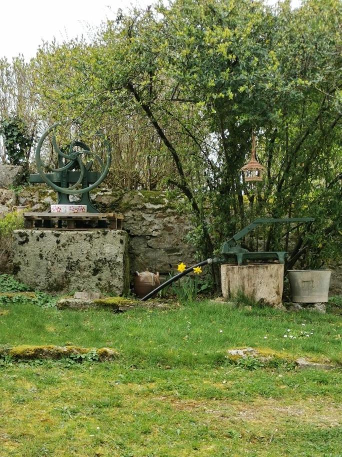 Вилла Chez Norbert Quarre-les-Tombes Экстерьер фото